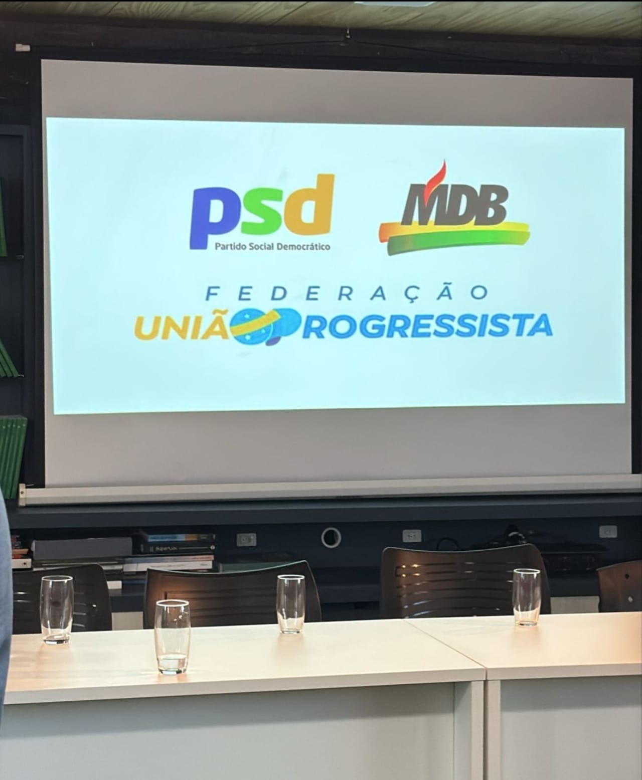 PSD, MDB e Federação firmam aliança