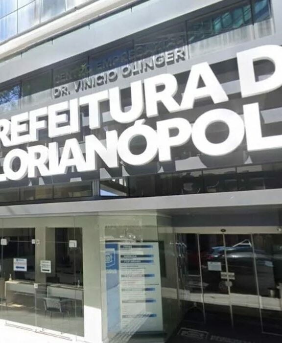 TCE vai auditar a concessão de alvarás em Florianópolis; A possível data da renúncia de João Rodrigues; Mal-estar no MDB – E outros destaques