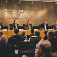 FIESC anuncia homenageados com a Ordem do Mérito Industrial 2026