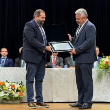 João Cobalchini recebe o título de cidadão honorário de palhoça