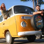 Kombi Manezinha encerra expedição de 70 mil km na Beira-Mar de São José