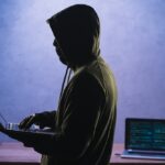 Justiça de SC condena banco a indenizar vítima de “golpe do falso funcionário” por falha na proteção de dados