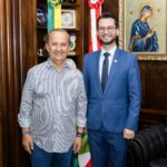 Jorginho Mello empossa Arão Josino como secretário de Estado do Planejamento