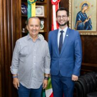 Jorginho Mello empossa Arão Josino como secretário de Estado do Planejamento