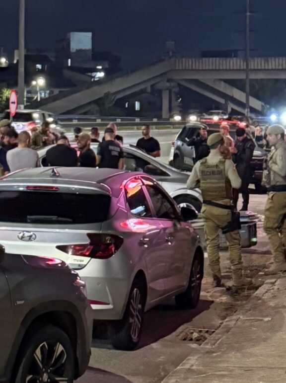 Governo em alerta após suposta ameaça do PGC; Jorginho não desiste do MDB; A força de Kleinubing na Prefeitura de Blumenau – E outros destaques