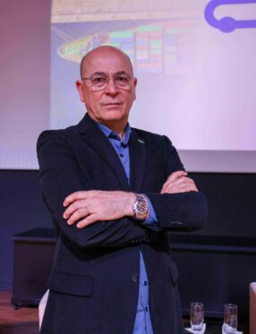 ARTIGO: Perigosa dependência externa