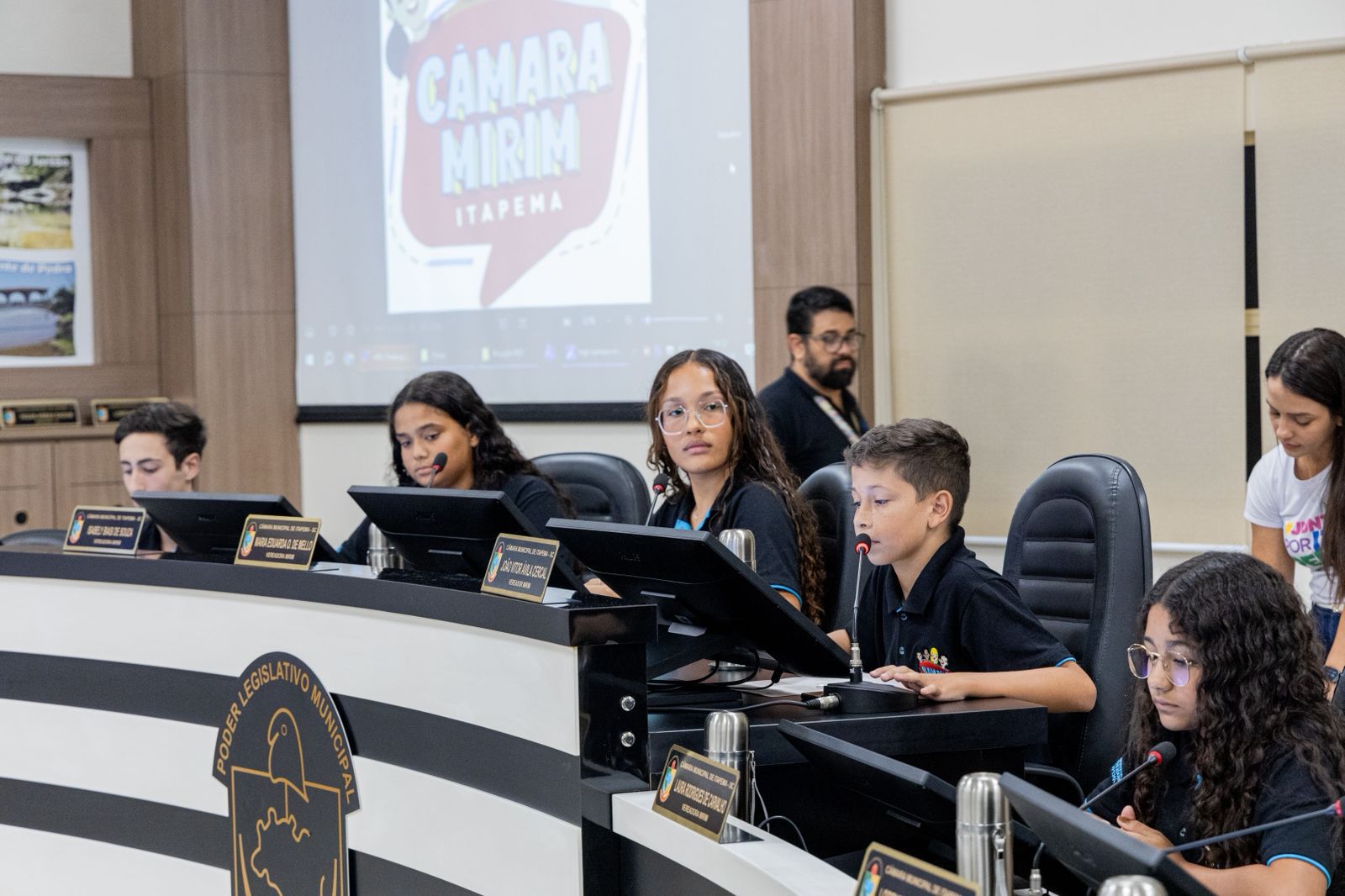 Itapema sedia seminário regional das Câmaras Mirins da AMFRI