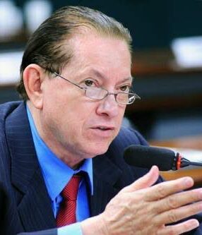 Edinho Bez é convidado para possível composição de chapa ao Senado em SC