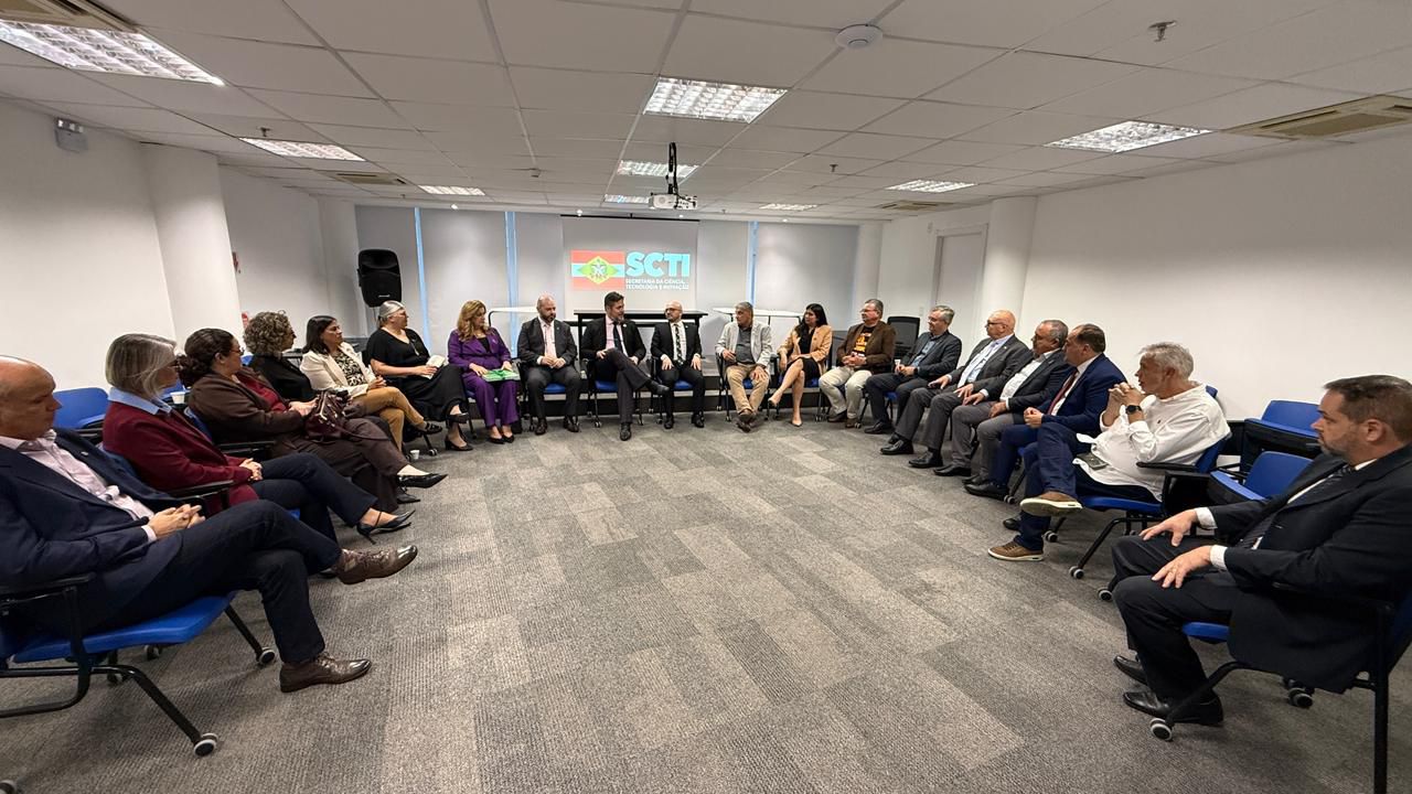 Reitores da ACAFE intensificam articulação com governo e Fapesc em agenda institucional