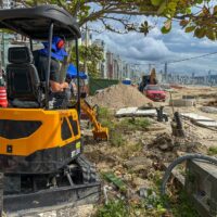 Obras da orla da Praia Central de BC avançam com quatro frentes simultâneas