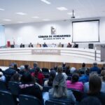 Audiência pública da Alesc debate políticas de proteção animal em São Miguel do Oeste