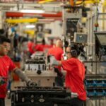 Semana da Indústria debate futuro do setor que emprega mais de 900 mil trabalhadores em SC