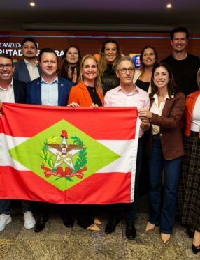 NOVO reúne lideranças em SC e reforça articulação para eleições de 2026 com presença de Zema