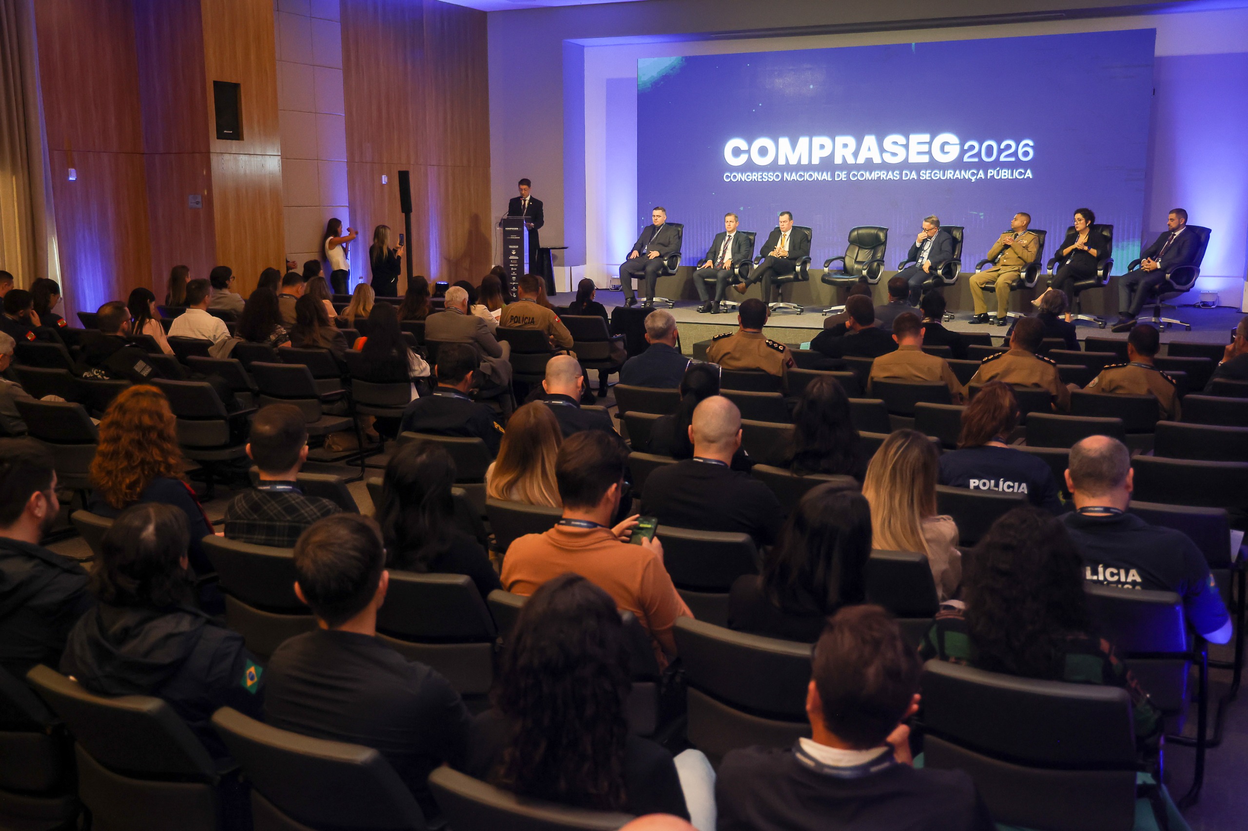 Congresso em Florianópolis debate compras e tecnologia para área de segurança pública