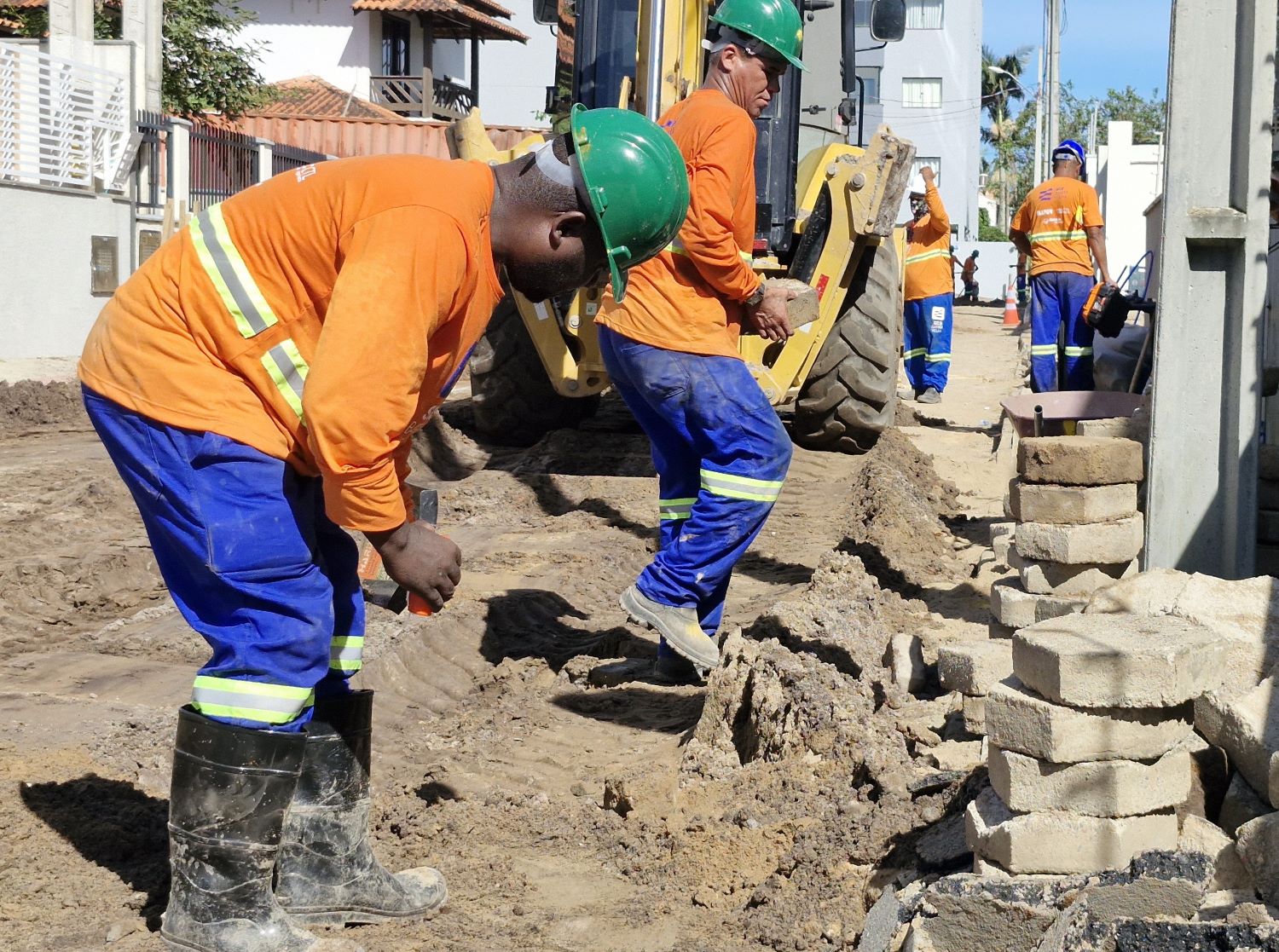 Mutirão em Florianópolis tenta destravar convênios e acelerar obras nos municípios