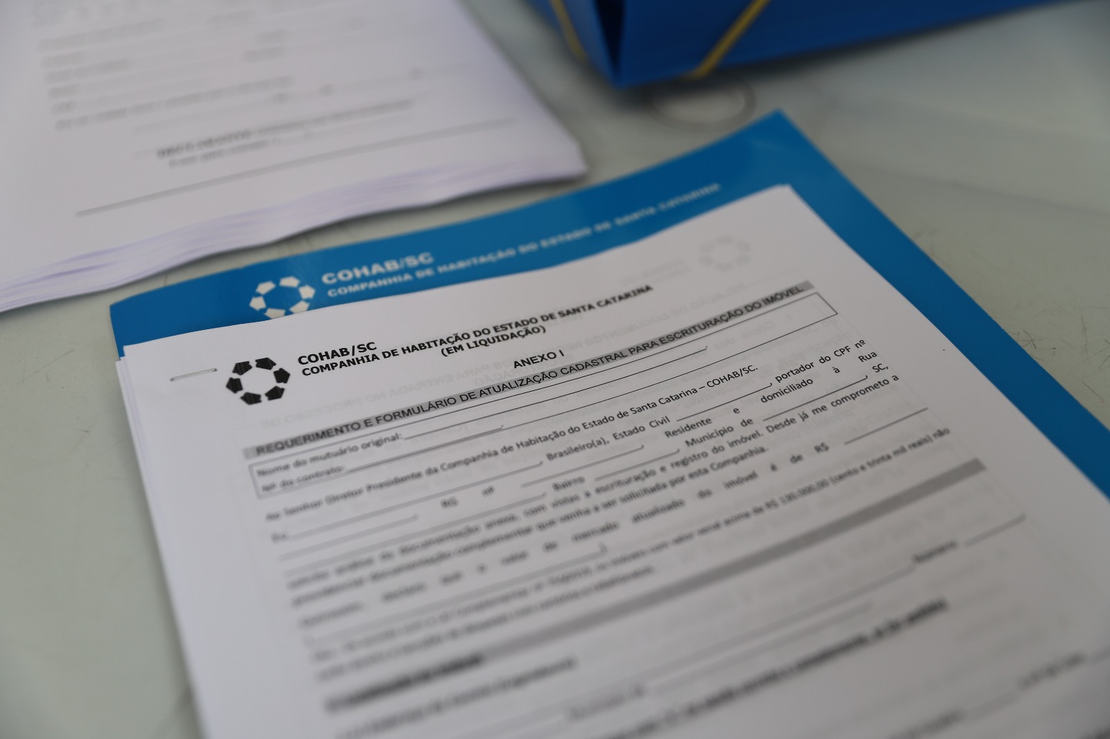 Mutirão em Criciúma busca regularizar imóveis da Cohab na Vila Zuleima
