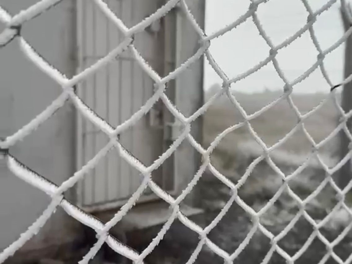 Serra catarinense registra primeiros episódios de neve e chuva congelada de 2026