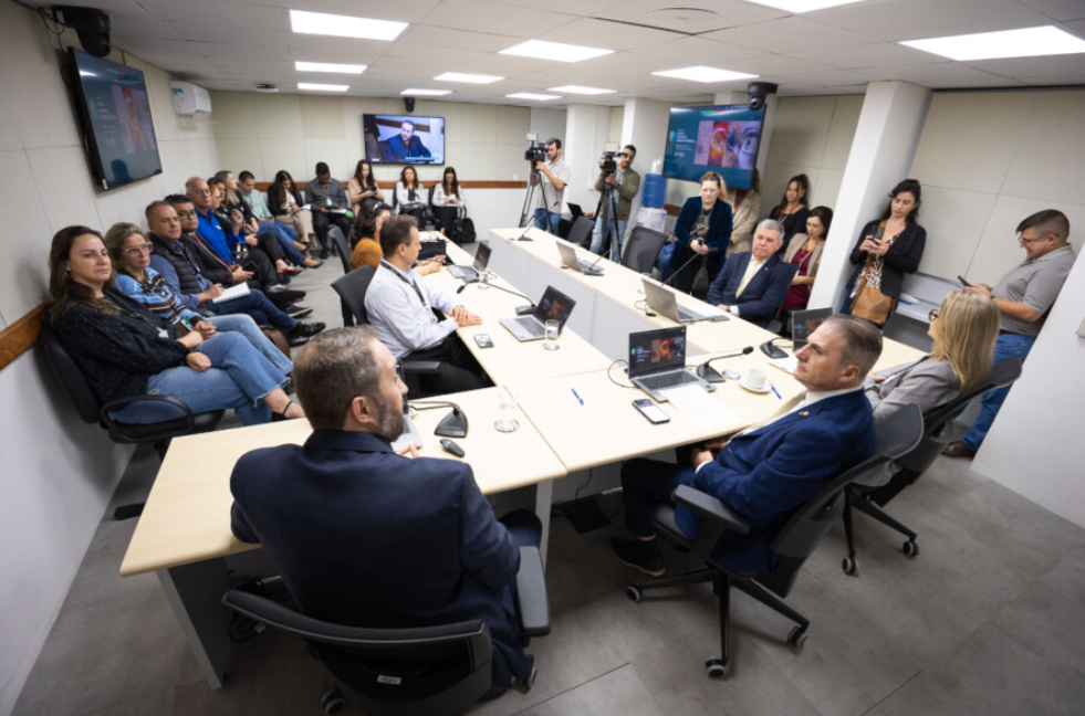 Campanha sobre sanidade agropecuária mobiliza Parlamento e destaca impacto na segurança alimentar